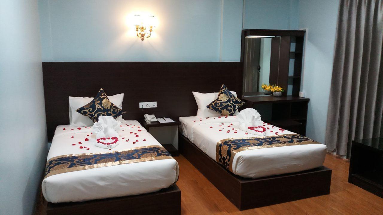 Hotel San Taw Win Pathein Kültér fotó