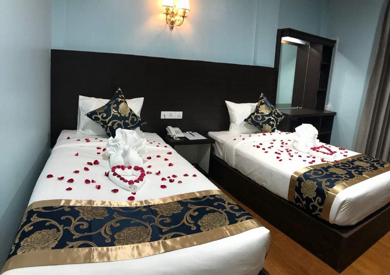 Hotel San Taw Win Pathein Kültér fotó