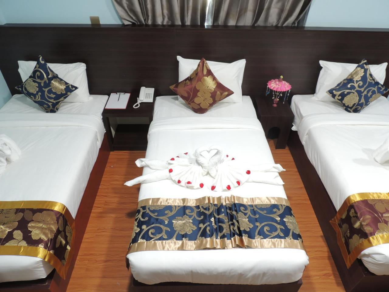 Hotel San Taw Win Pathein Kültér fotó